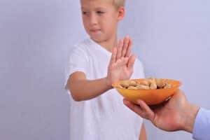 6 Myths About Food Allergies