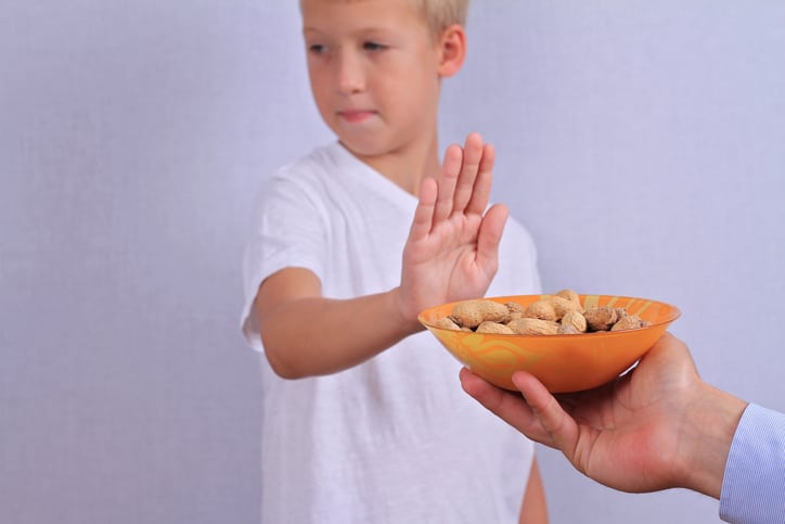 6 Myths About Food Allergies